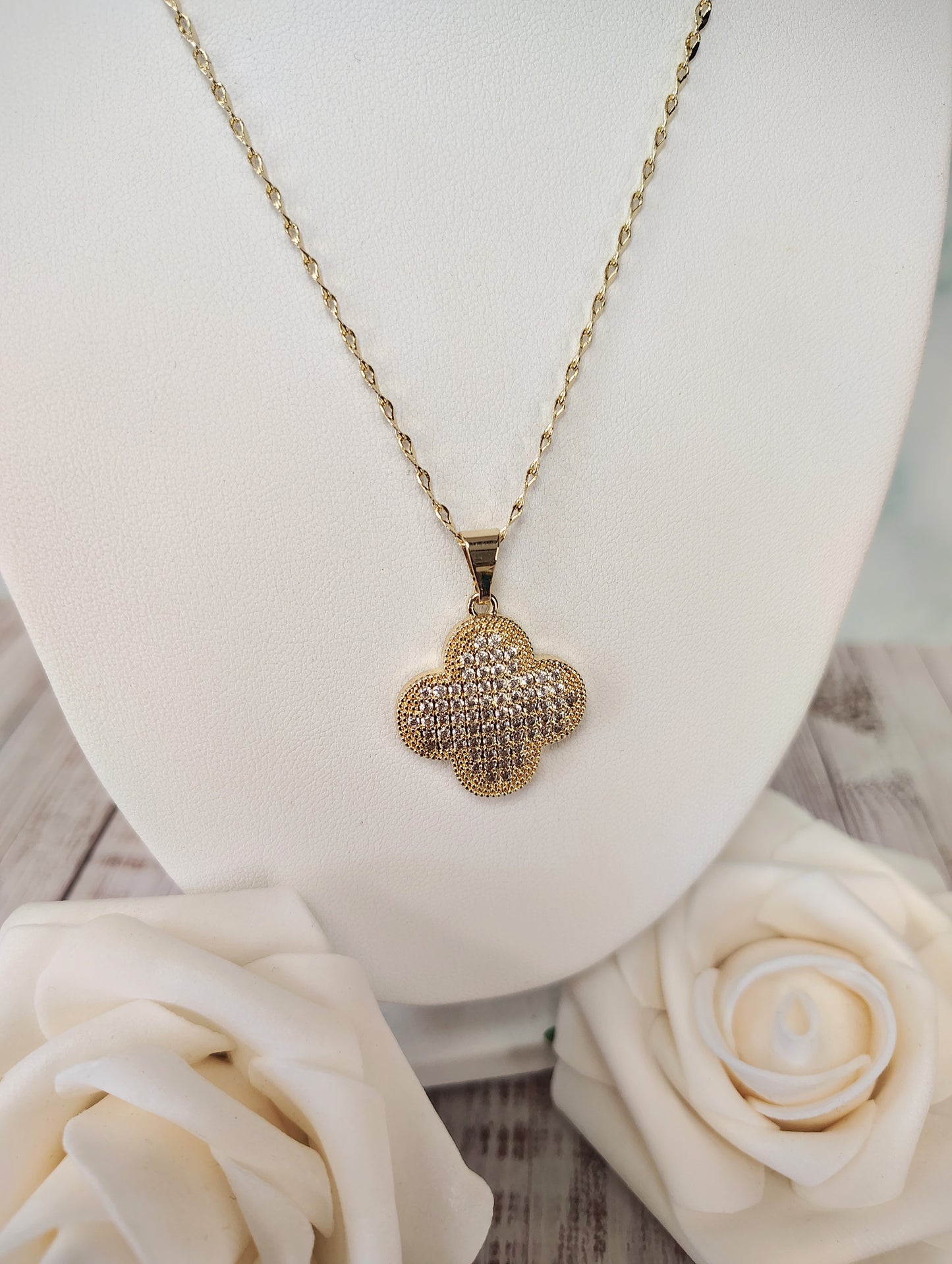 Gold Clover Necklace #N04