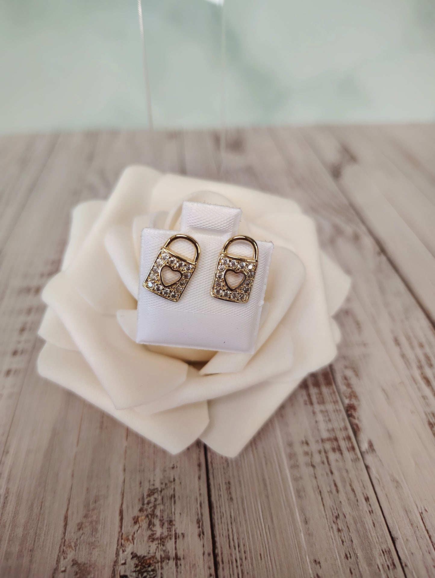 Love Lock Stud Earrings  #S04